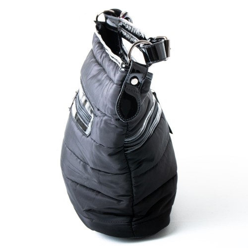 Dámská móda a doplňky - Šusťáková kabelka s latexovými doplňky - černá