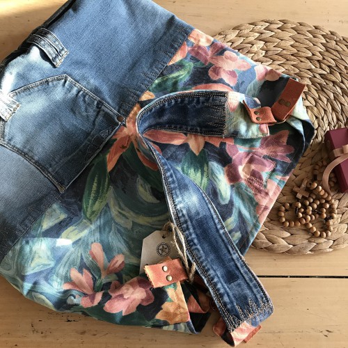 Dámská móda a doplňky - Verato Velká džínová kabelka s květy do modra