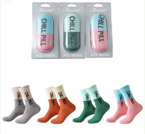 Dámská móda a doplňky - Dárkové ponožky Bonbón – stylový dárek pro každou příležitost