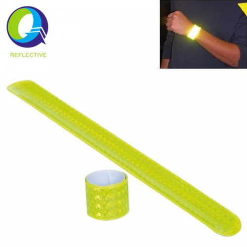 Dámská móda a doplňky - Reflexní páska samonavíjecí 45 cm