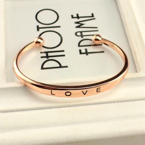 Dámská móda a doplňky - Dámský kovový náramek "Love"