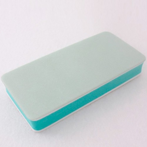 Krása - Jemný pilník na nehty s leštičkou po obvodu