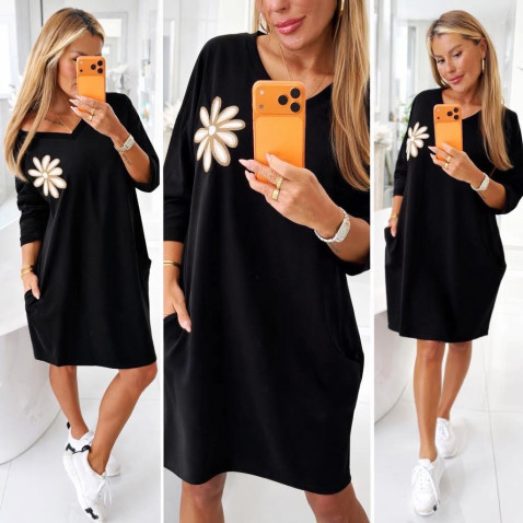 Dámská šatovka s květem a kapsami - černá